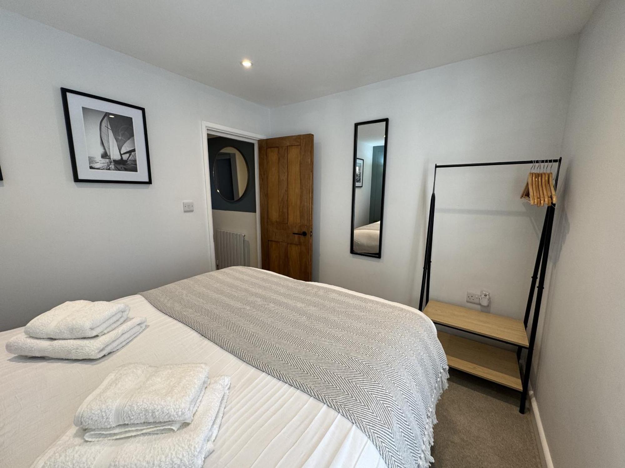 Villa Driftwood House - Luxury Dog-Friendly Townhouse In Cowes, Steps From Marina Cowes  Esterno foto